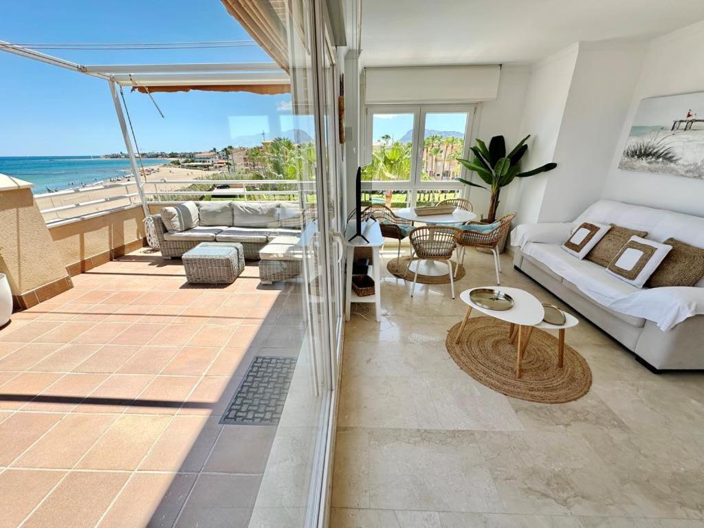 Atico Frontal Al Mar Con Piscina Privada By Homeprive 데니아 외부 사진